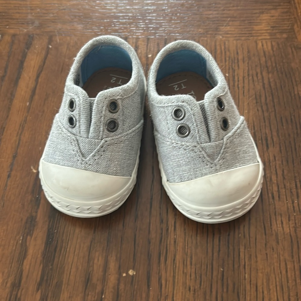 TOMS Kids gray Shoes
